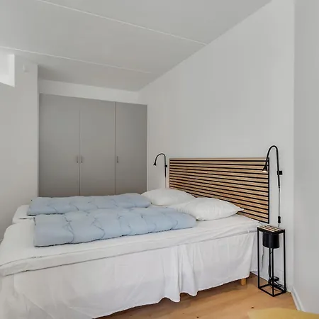 شقة Bad, Lejl 15 *