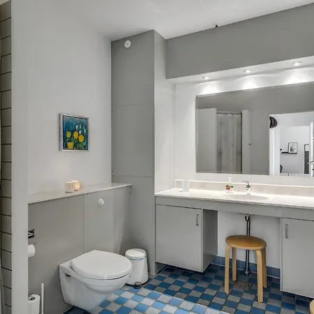 Bad, Lejl 15 شقة *